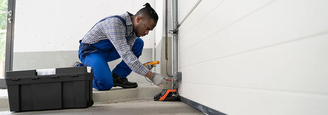 Repair Garage Door Not Closing But Light Flashing in Clearwater, FL