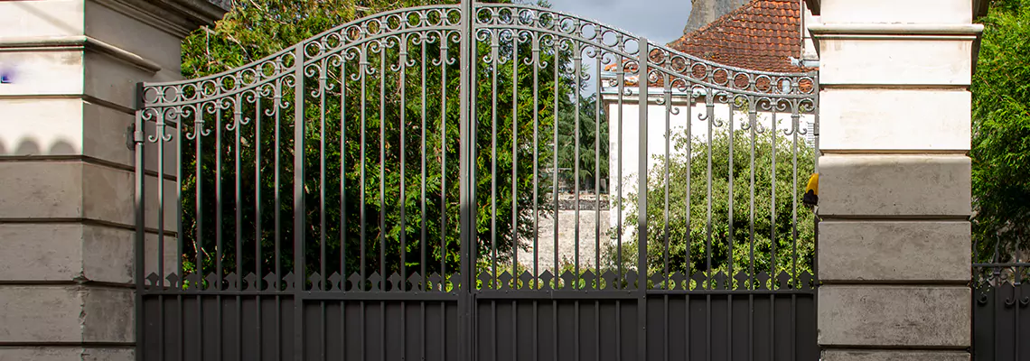 Wooden Swing Gate Repair in Clearwater, FL