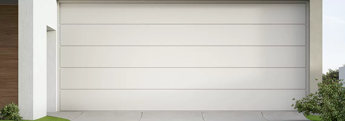 Sliding Garage Door Repair Help in Clearwater, Florida