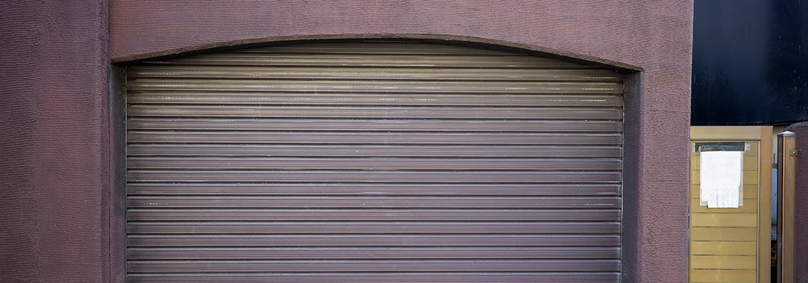 Fallen Garage Door Worn Rollers Replacement in Clearwater, Florida